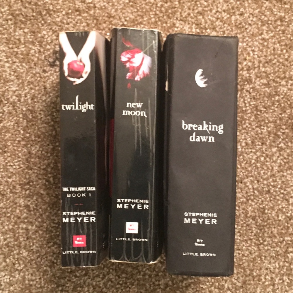 Twilight Book Series 3 Out Of 4 Books